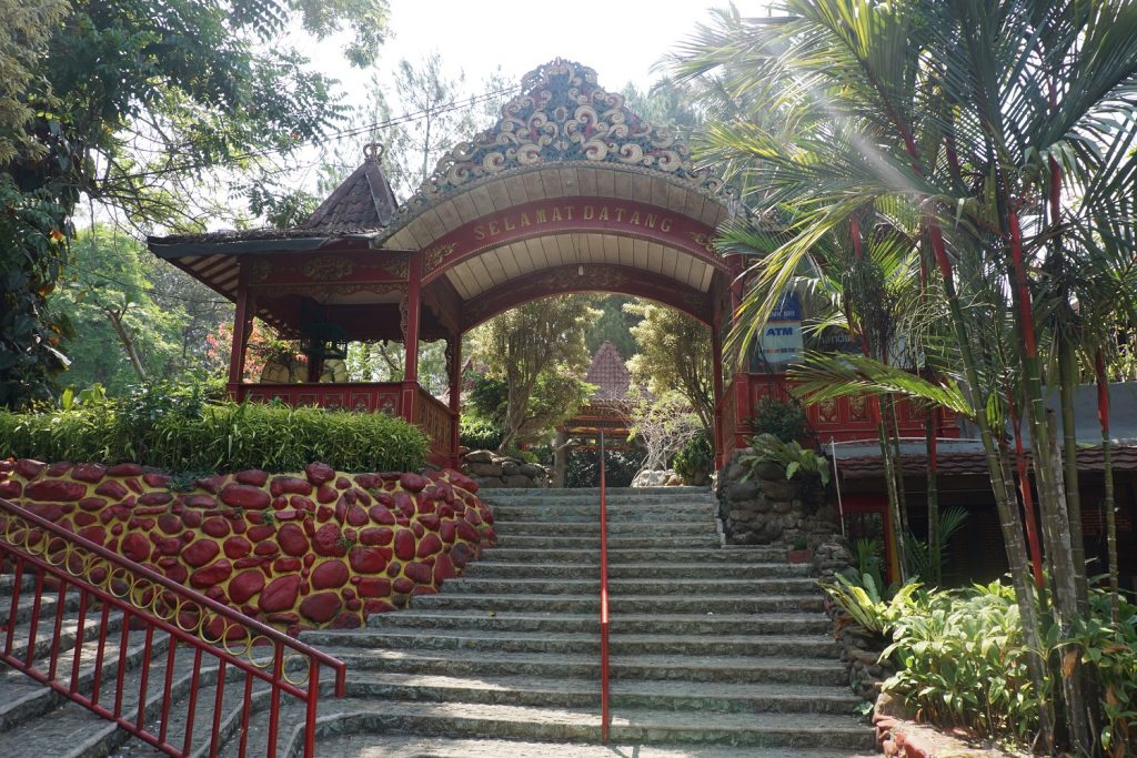 taman wisata matahari