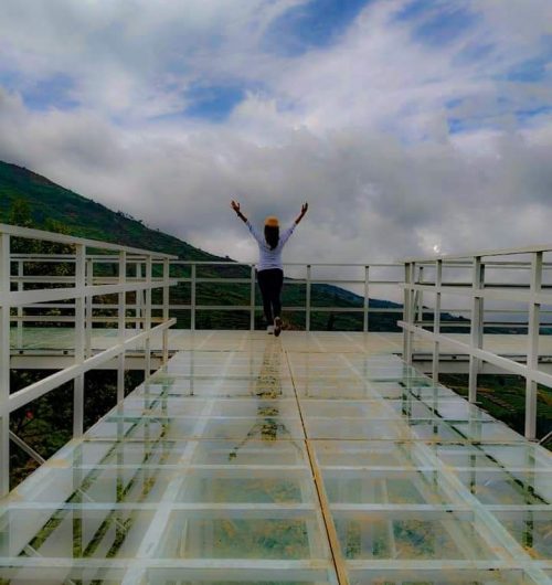 jembatan kaca